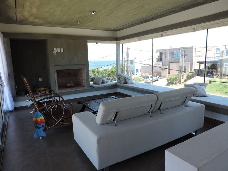 Casa en El Chorro con piscina y vista al mar 