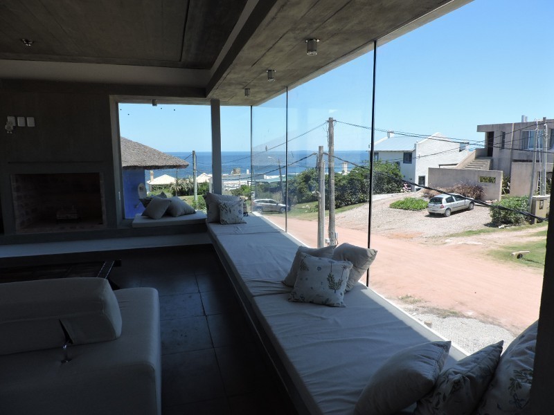 Casa en El Chorro con piscina y vista al mar 