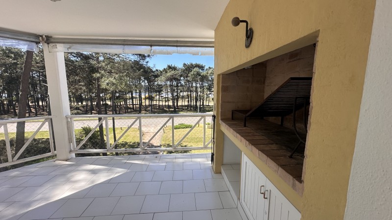Departamento en alquiler con vista al mar en La Barra
