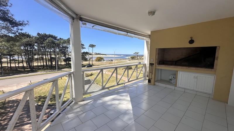 Departamento en alquiler con vista al mar en La Barra