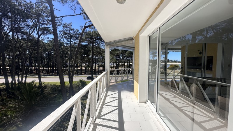 Departamento en alquiler con vista al mar en La Barra
