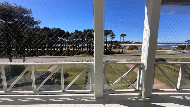 Departemento en alquiler en La Barra con vista a la desembocadura
