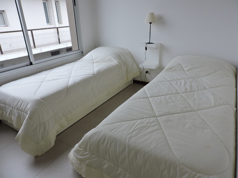 Departamento en alquiler y venta en Manantiales La Barra