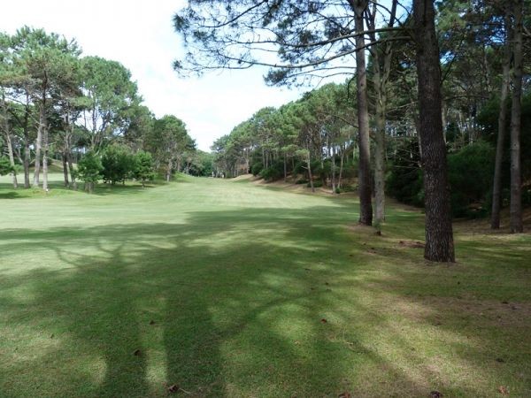 Muy buen terreno en lo mejor del Club del Lago sobre la cancha de golf