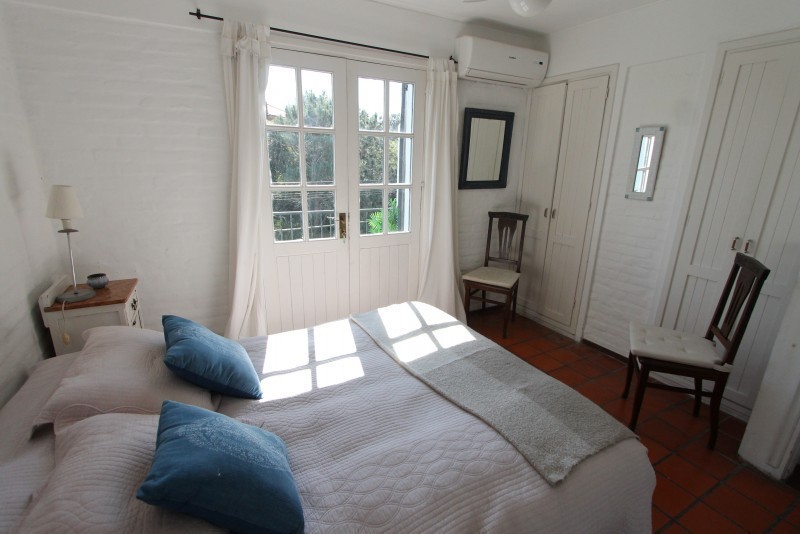 Casa en alquiler sobre los altos de Montoya, La Barra a poquitas cuadras del mar.