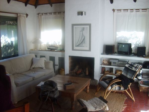 Casa en La Barra en alquiler, con muy buena capacidad.