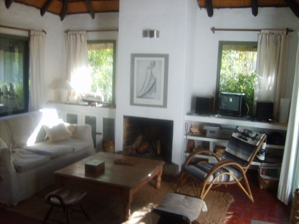 Casa en La Barra en alquiler, con muy buena capacidad.