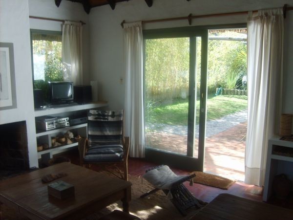 Casa en La Barra en alquiler, con muy buena capacidad.