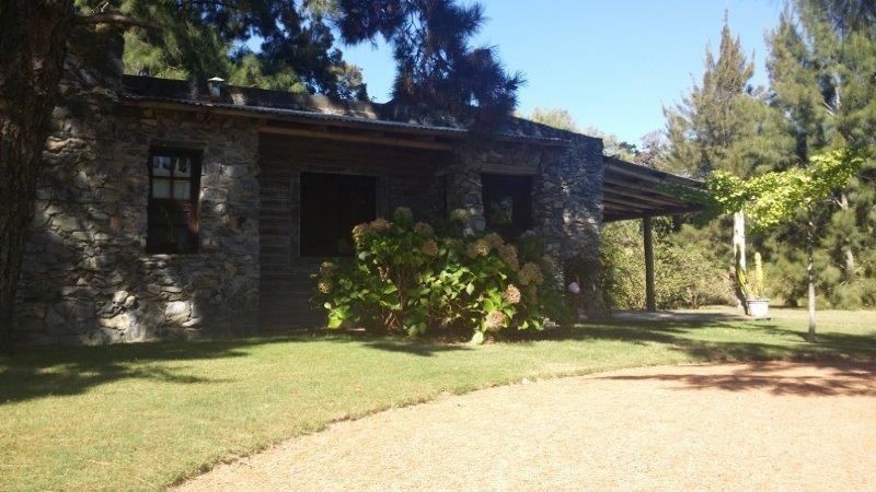 Muy linda casa de piedra en Laguna del Diario