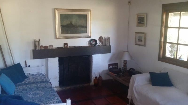 Muy linda casa de piedra en Laguna del Diario
