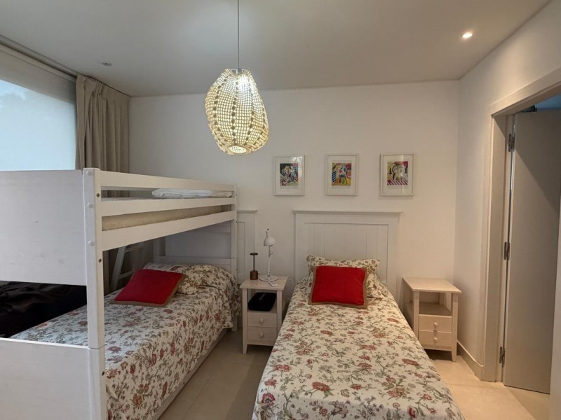 Departamento en alquiler sobre Ruta 10 en Manantiales próximo a Bikini Beach