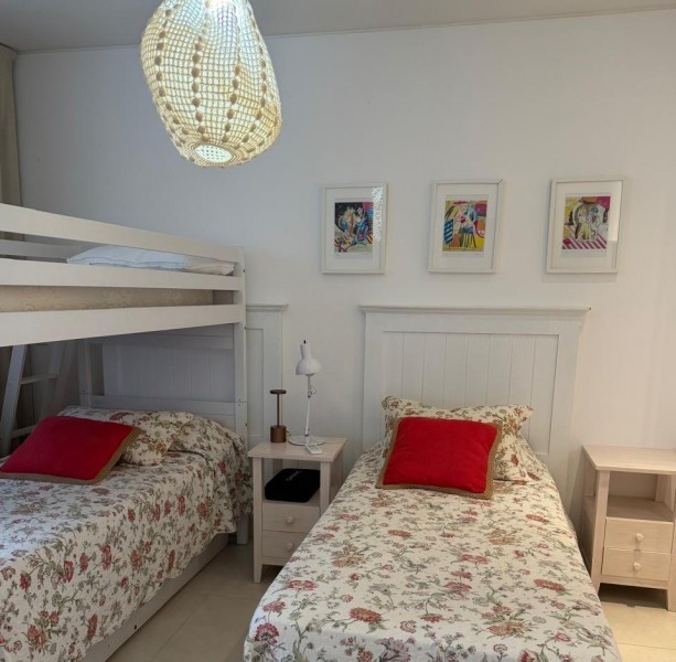 Departamento en alquiler sobre Ruta 10 en Manantiales próximo a Bikini Beach