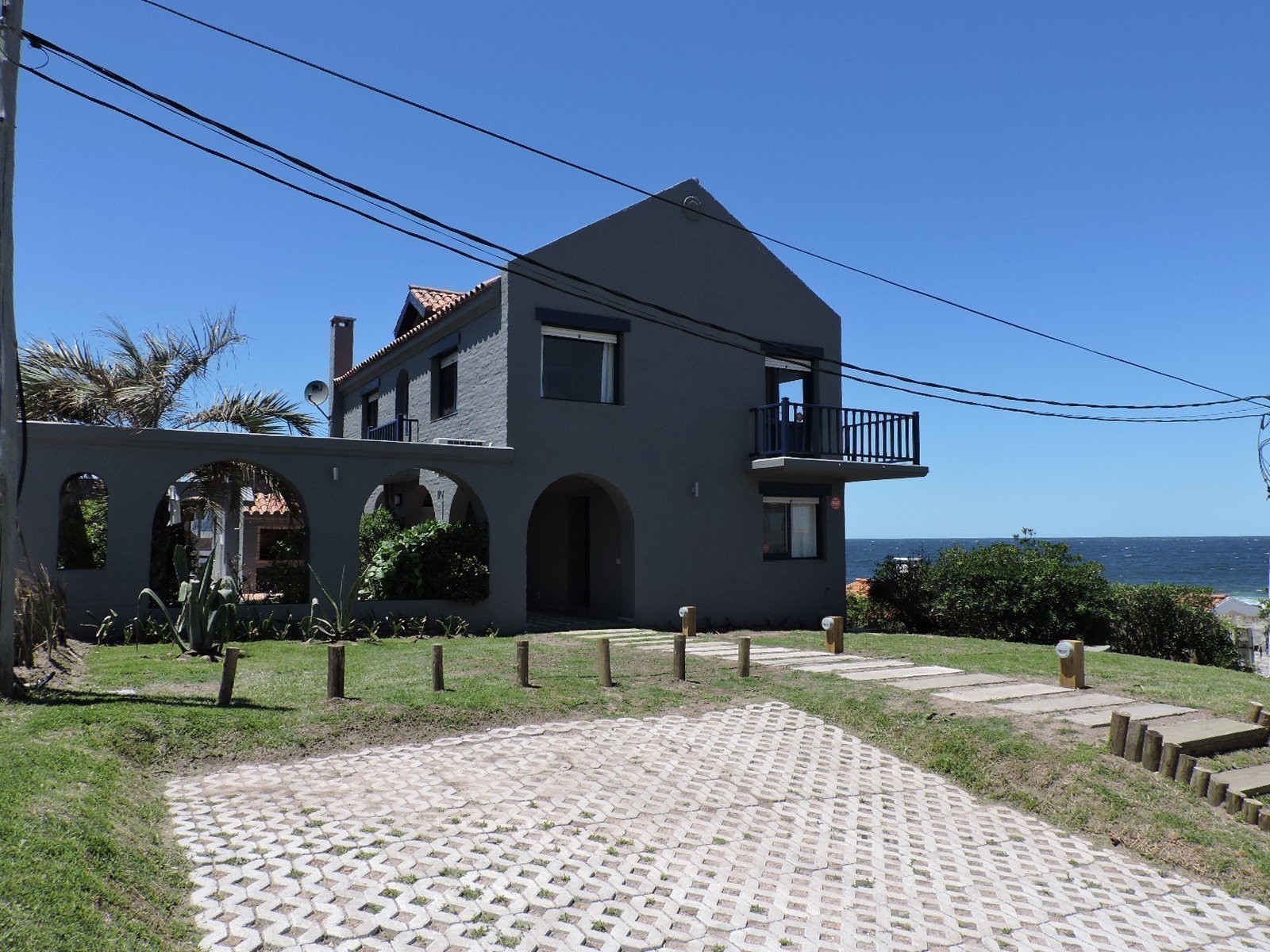 Casa en alquiler sobre el agua en Montoya La Barra
