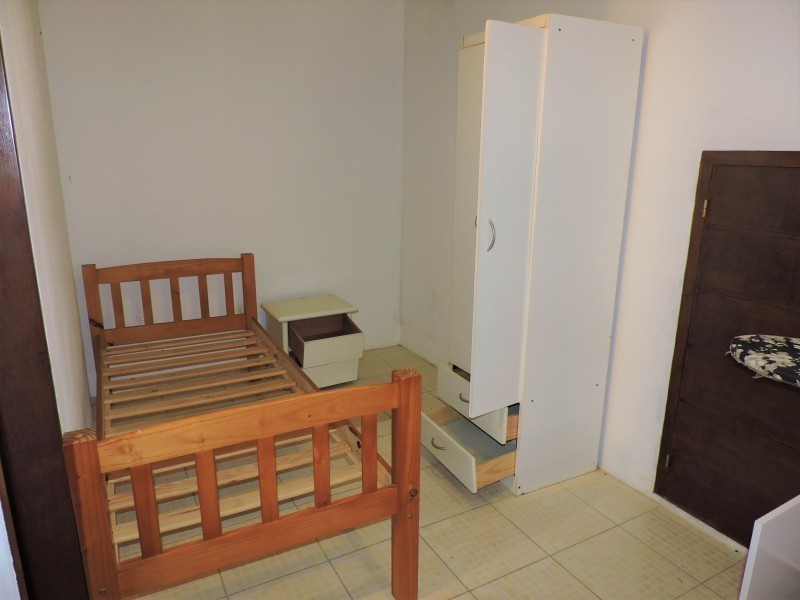 Casa moderna en Manantiales de la ruta al mar