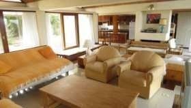 Excelente casa ubicada en Las Grutas con muy buena vista al mar.