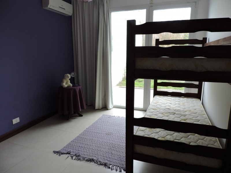 Lindisima casa en Manantiales con vistas al Mar y Punta del Este.