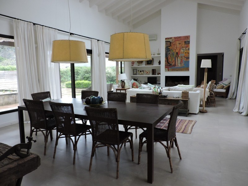 Excelente Casa en Alquiler en Laguna Blanca 
