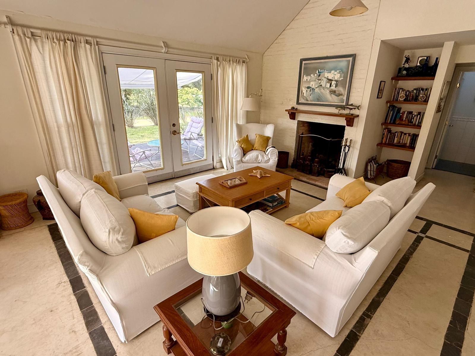 Excelente casa en alquiler en Laguna Blanca 