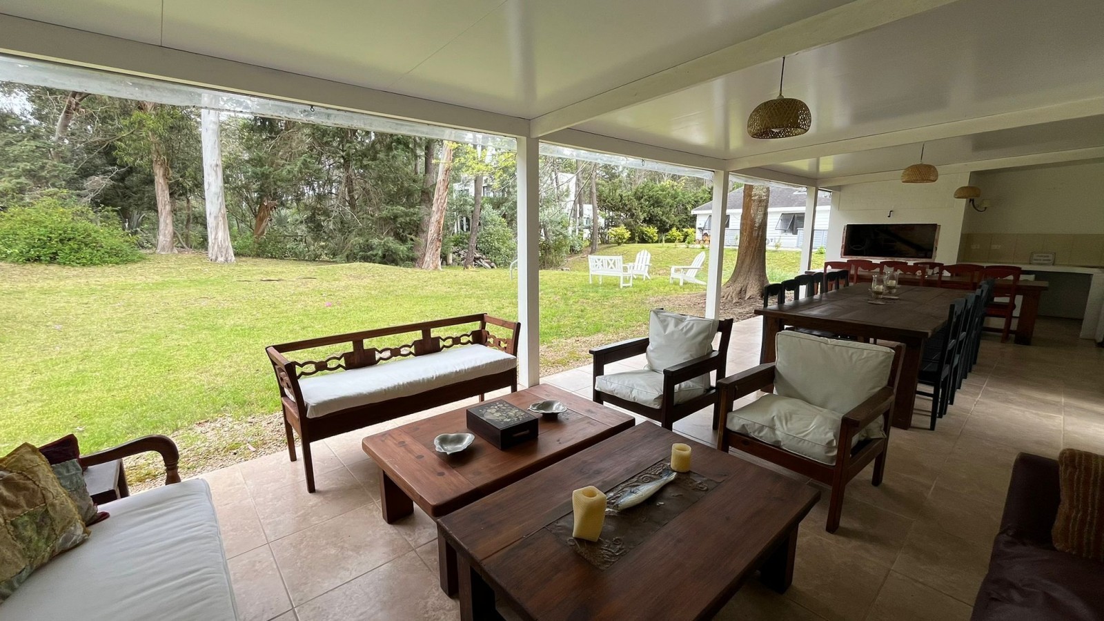 Casa en alquiler en Laguna Blanca 