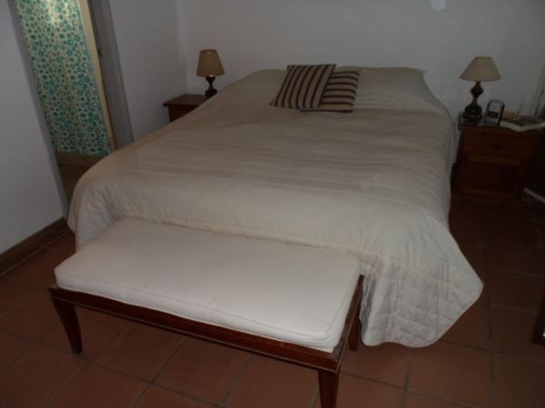 Casa en venta a una cuadra de ruta 10 en El Tesoro, La barra.