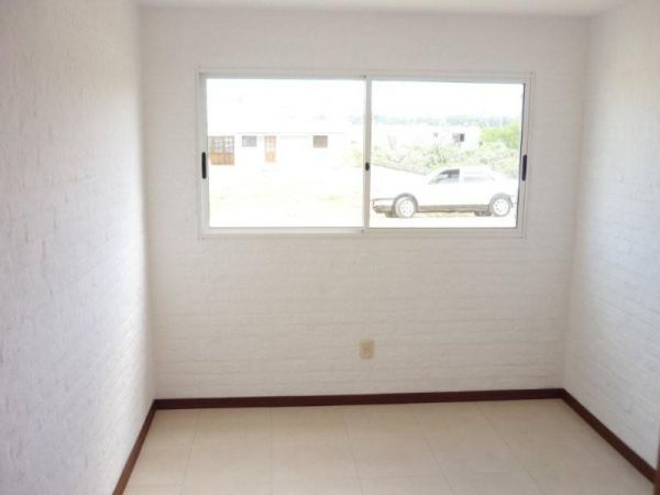 Preciosa casa a estrenar de estilo minimalista.