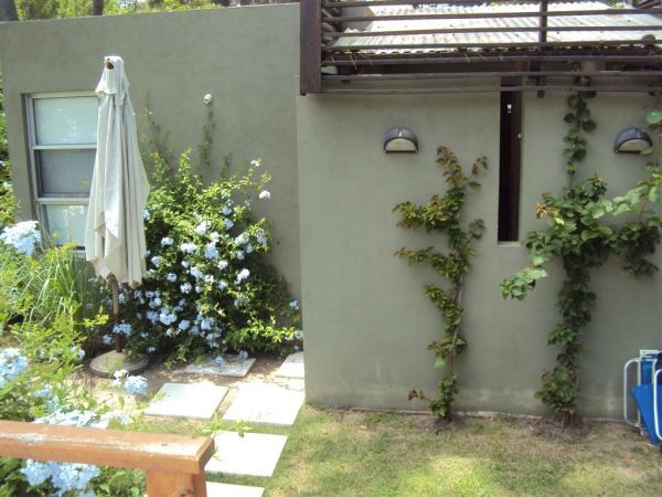 Moderna casa en venta en Montoya, La Barra