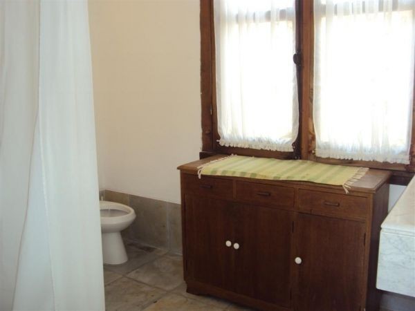 Casa en alquiler sobre la playa en lo mejor de Punta Piedras, La Barra.