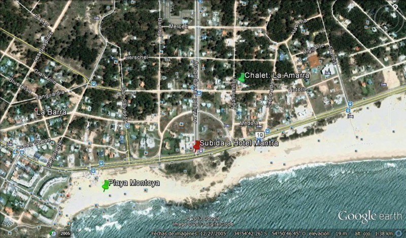 Casa en alquiler de 3 dormitorios en Montoya, La Barra cerquita del agua.