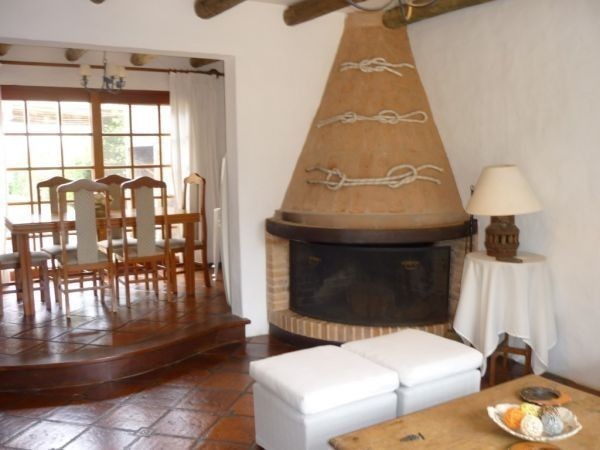 Casa en alquiler de 3 dormitorios en Montoya, La Barra cerquita del agua.