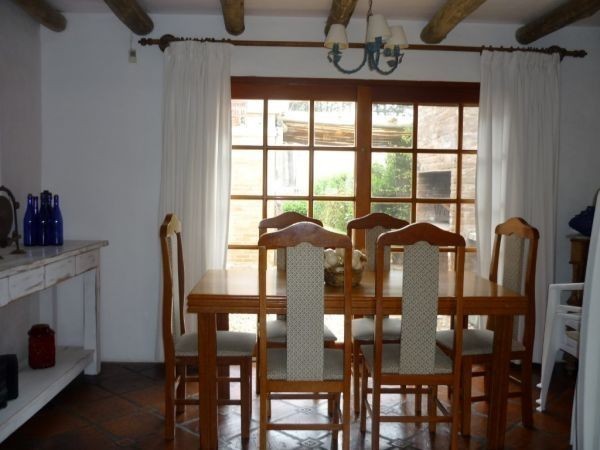 Casa en alquiler de 3 dormitorios en Montoya, La Barra cerquita del agua.