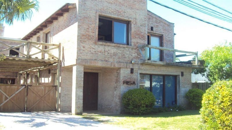 Casa en alquiler en lo mejor de La Barra en alquiler.