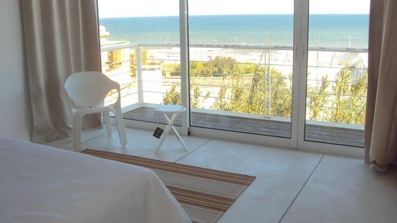 Moderno chalet en alquiler en El Chorro, La Barra con vista al mar.