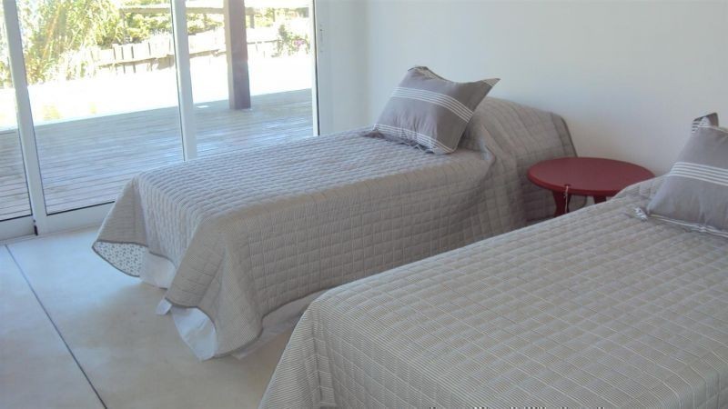 Moderno chalet en alquiler en El Chorro, La Barra con vista al mar.