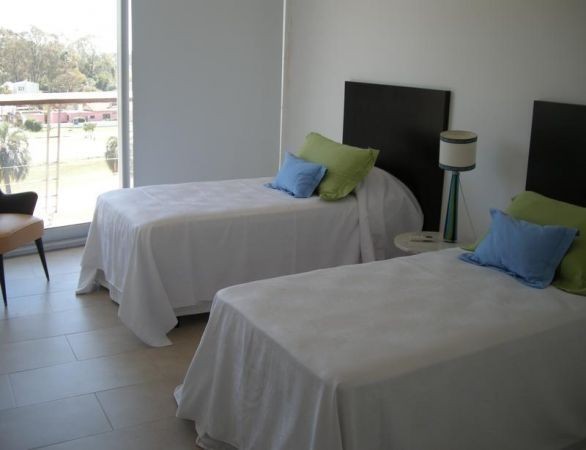 Departamento en venta frente a la Desembocadura de la Barra