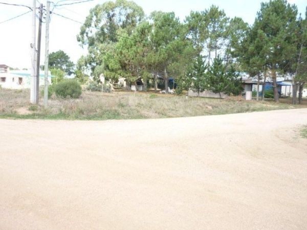 Terreno en venta en Balneario Buenos Aires.