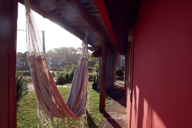 Casa en alquiler Manantiales.