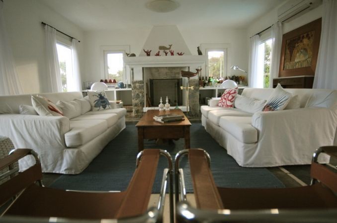 Casa sobre Montoya, La Barra en alquiler y venta a pasitos del agua.