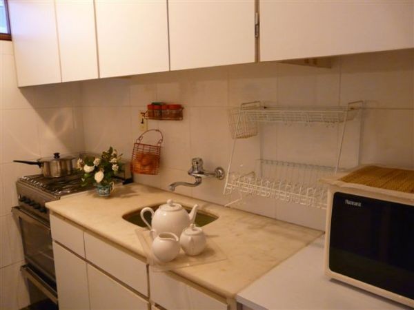 Departamento en alquiler sobre primera linea en Punta Del Este