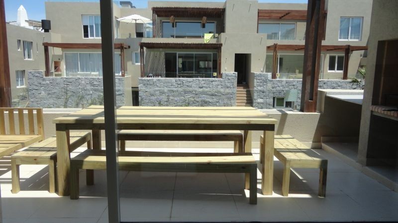 Departamento moderno 2 dorm en alquiler en lo mejor de Montoya, La Barra