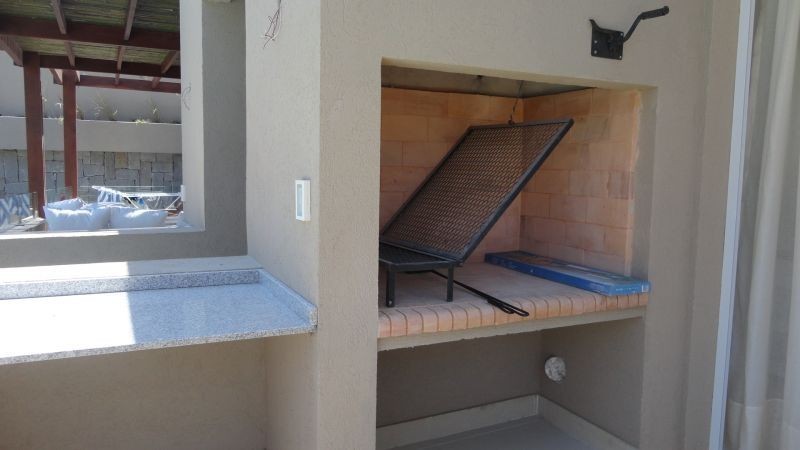 Departamento moderno 2 dorm en alquiler en lo mejor de Montoya, La Barra