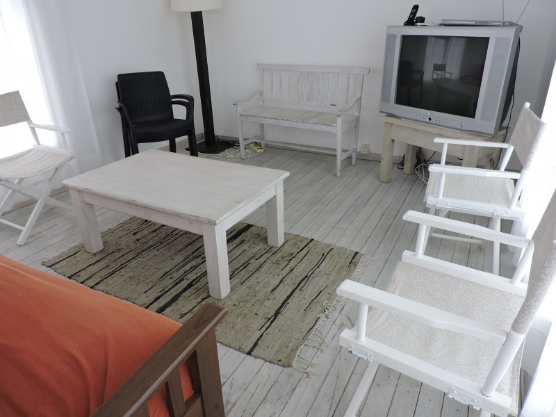 simpatica casa en alquiler de la ruta al mar a una cuadra de Montoya