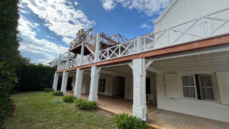 Hermosa casa en alquiler de la ruta al mar en La Posta