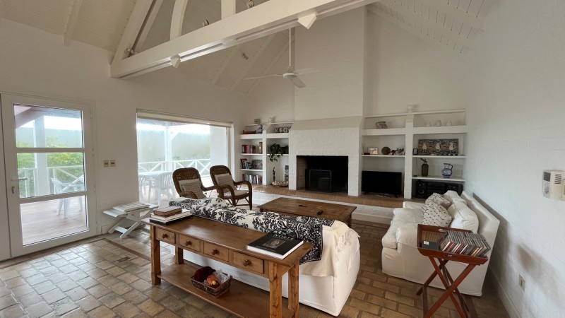 Hermosa casa en alquiler de la ruta al mar en La Posta