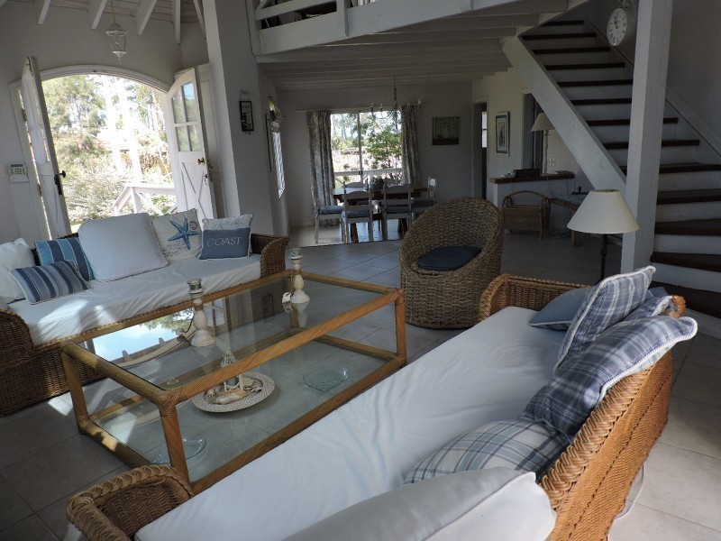 Simpática casa en alquiler en Montoya