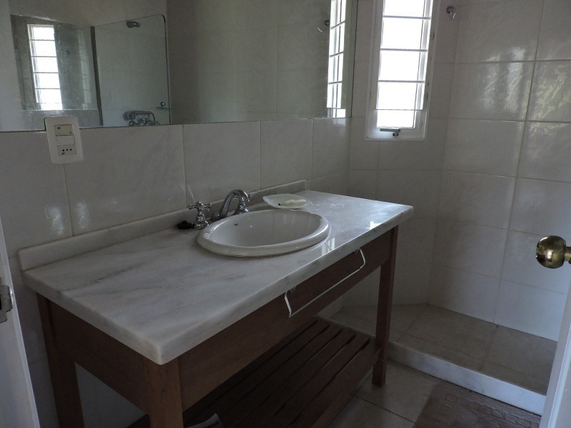 Simpática casa en alquiler en Montoya