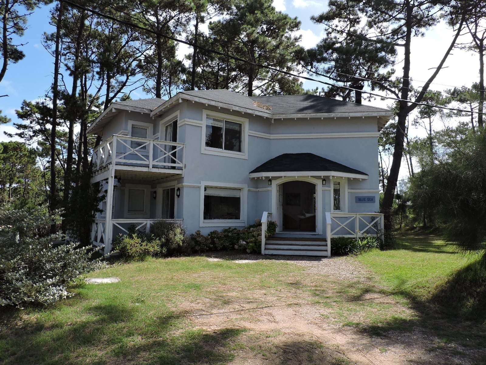 Simpática casa en alquiler en Montoya