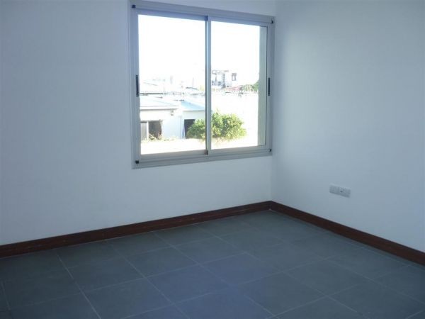 Apartamento a estrenar en Manantiales.