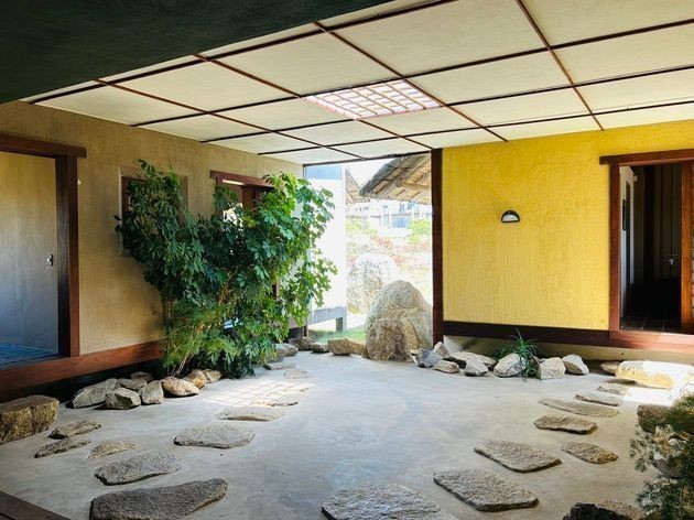 Espectacular casa en alquiler de estilo japonés a metros de la playa, Montoya, La Barra.