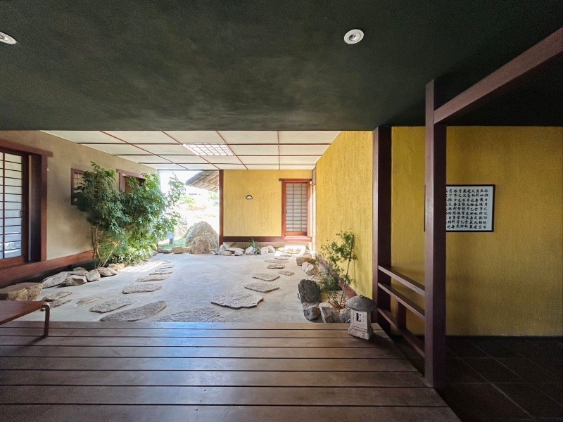 Espectacular casa en alquiler de estilo japonés a metros de la playa, Montoya, La Barra.