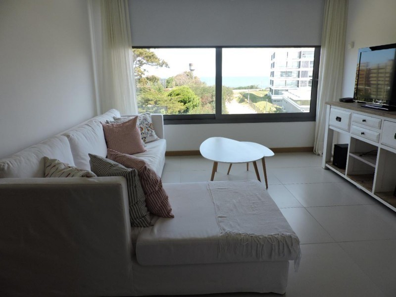 Departamento en alquiler en Tiburon Terraza Barra La Brava